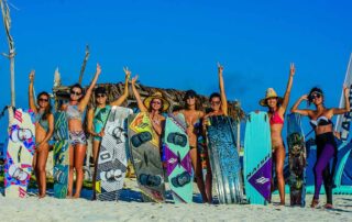 chicas KITE SURF EN LOS ROQUES