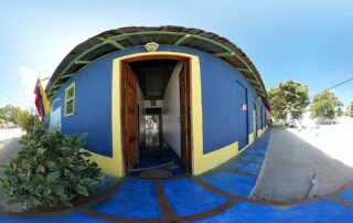 Entrada Posada-Dona-Carmen-Los-Roques